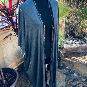 Long Grey Flowy Comono